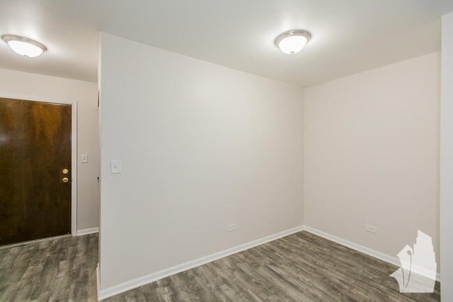 Building Photo - 1040 West Hollywood-101