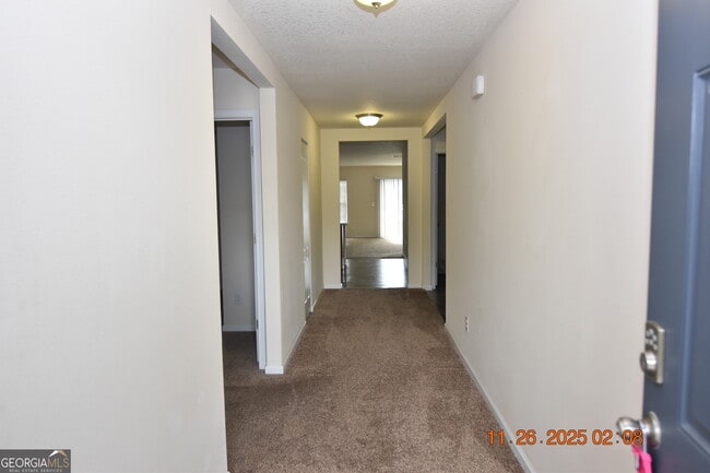 Foto del edificio - 223 Brooklet Cir