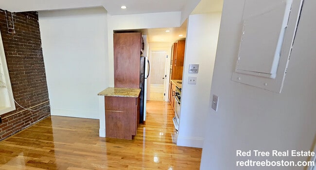 Photo - 88 W Cedar St Apartment