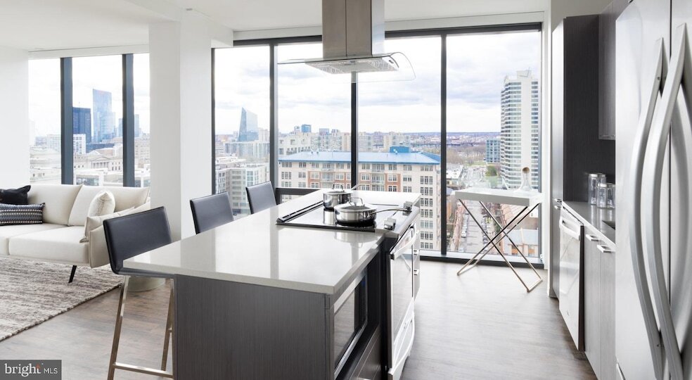 Foto principal - 450 N 18th St