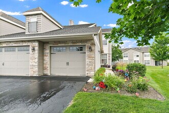 Building Photo - 952 Arvle Cir