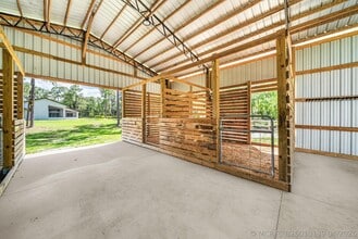 Building Photo - 16105 Temple Blvd