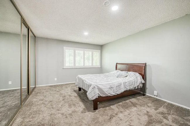 Foto del edificio - 5138 E Ashlan Ave