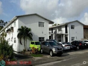 Building Photo - 2830 Fillmore St