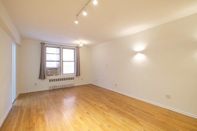 Foto del edificio - 1420 York Ave