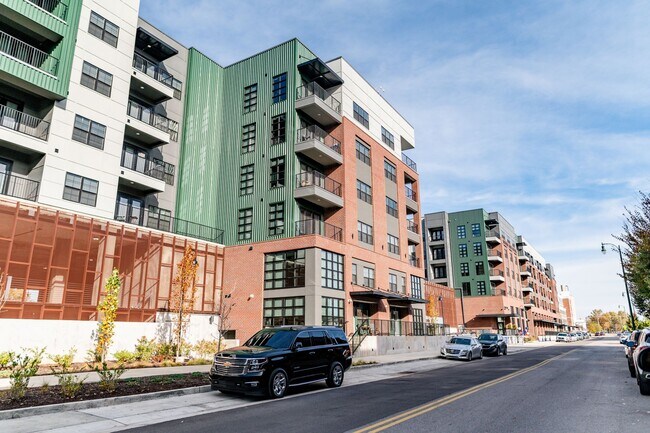 Building Photo - Harbor Side at Conwood Flats Apartments