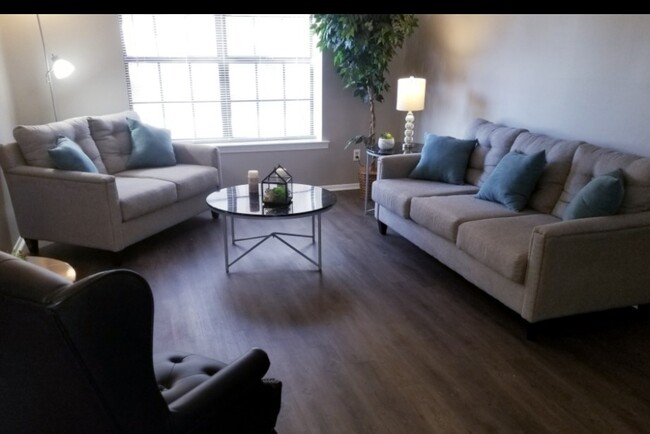 Living Room Phase I - Magnolia Apartments