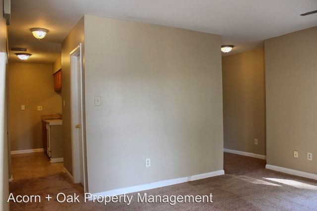 Building Photo - 4412 Brockton Dr