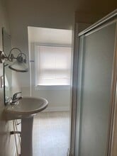 Building Photo - 424 E Maxwell St