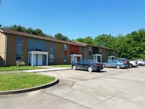 Building Photo - Dexter Grant Townhouses