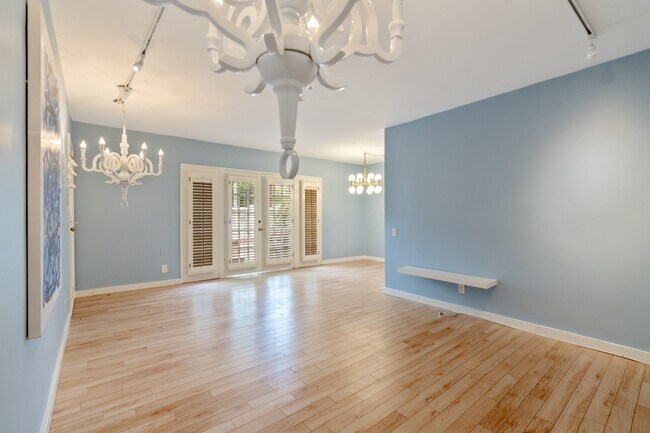 Foto del edificio - 639 Bay St