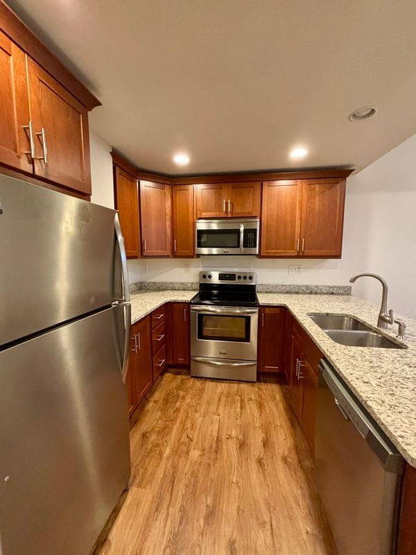 Foto del edificio - 591 Terrace Blvd
