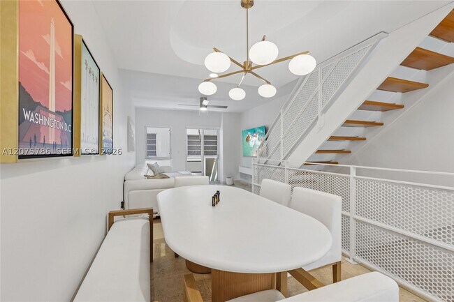 Building Photo - 204 13th St