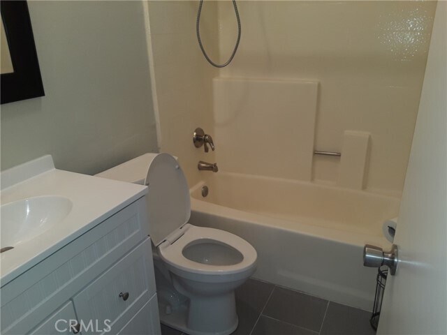 Foto del edificio - 27991 Thompson