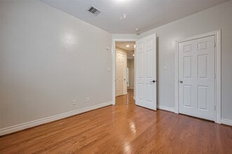 Building Photo - 2624 Starboard Point Dr