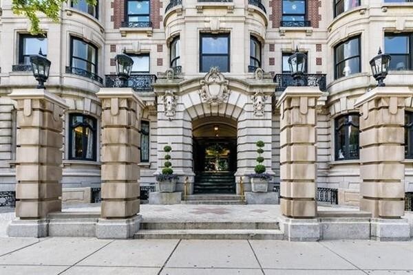 Foto principal - 390 Commonwealth Avenue