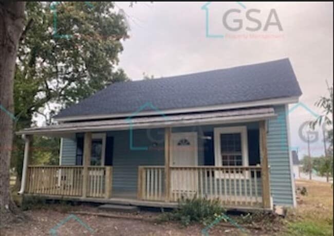 2 Bedroom 2 Bath Available! - 2 Bedroom 2 Bath Available! House