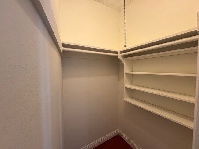 Building Photo - 1065 S Holt Ave