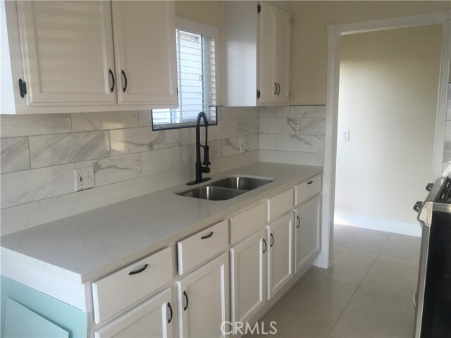 Foto principal - 6220 Gage Ave