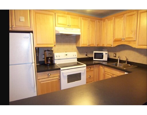 Primary Photo - 121 Tremont St