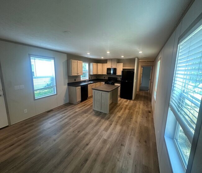 Foto del edificio - 7519 Dorr St