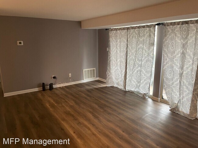 Foto del edificio - 2 br, 2 bath House - 9235 Old Concord Rd, ...
