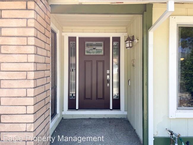 Foto del edificio - 3 br, 2 bath House - 5317 Leavitt Way