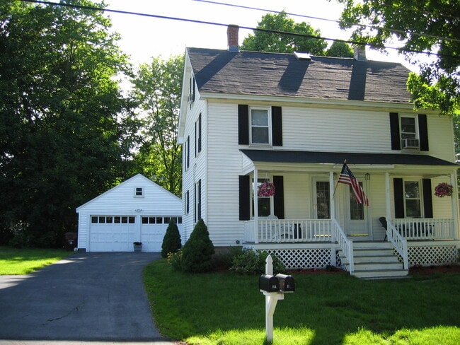 Building Photo - 11 Adams Street