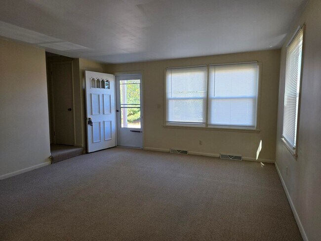 Foto del edificio - 711-713 Fairbanks St