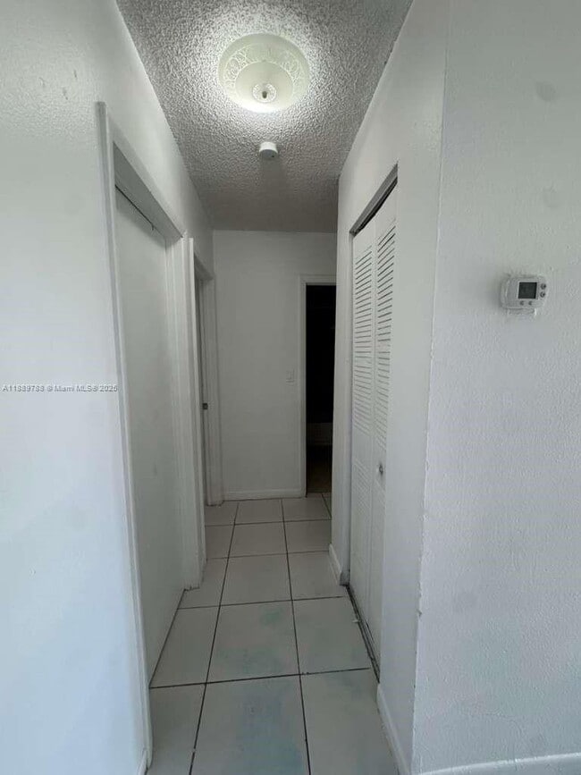 Building Photo - 2710 NW 11th Pl