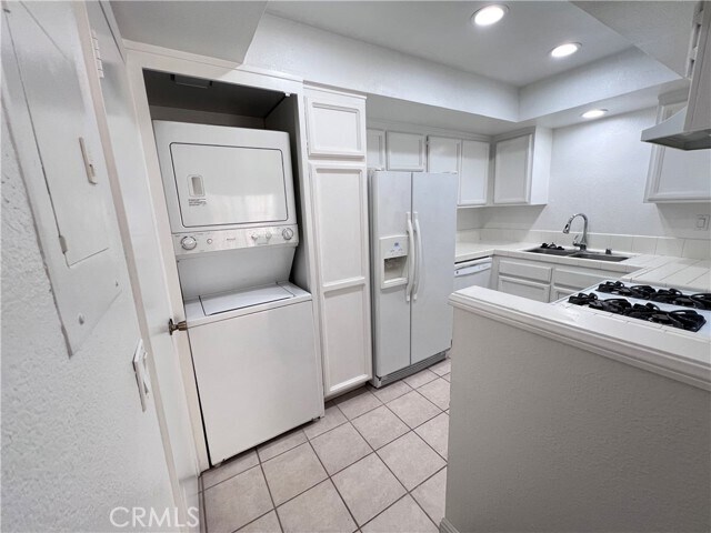 Foto del edificio - 8167 Vineyard Ave