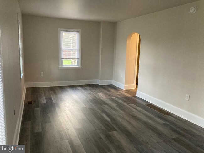 Building Photo - 3816 Horseshoe Pike