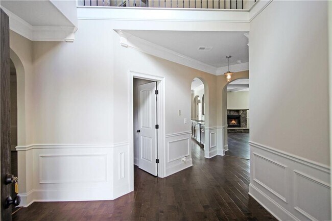 Building Photo - 1307 Clarecastle Ln