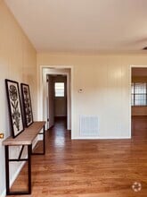 Building Photo - 1765 Sheppard Rees Rd