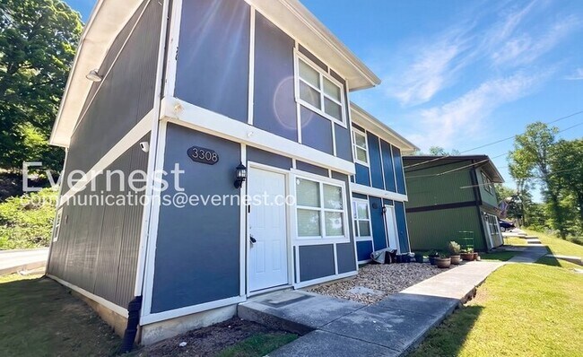 Foto del edificio - 3308 Roadrunner Trail