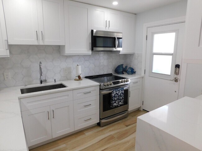 Foto del edificio - 2871 N Ocean Blvd