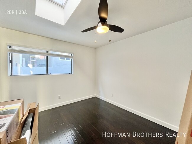 Building Photo - 11630 Chenault Street Los Angeles, CA 90049