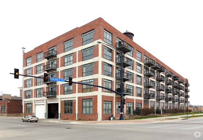 Brown Camp Lofts Apartments Des Moines Ia Brown Camp Lofts