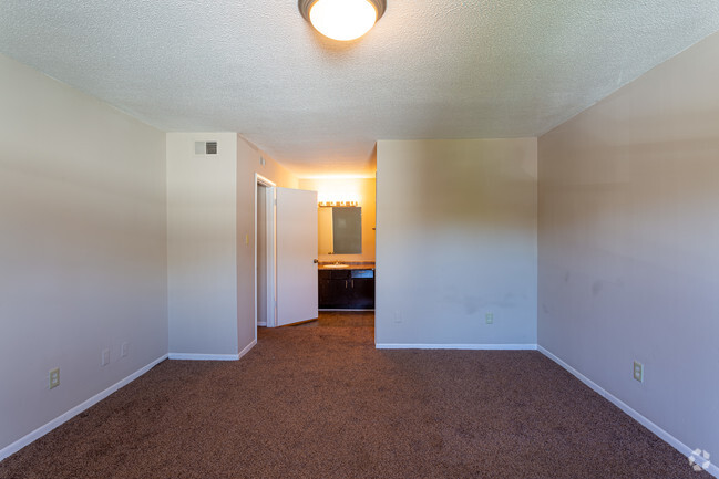 1BR,1BA - The Oaks