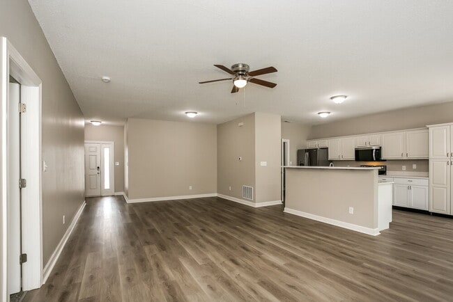 Building Photo - 6460 Dusty Laurel Dr