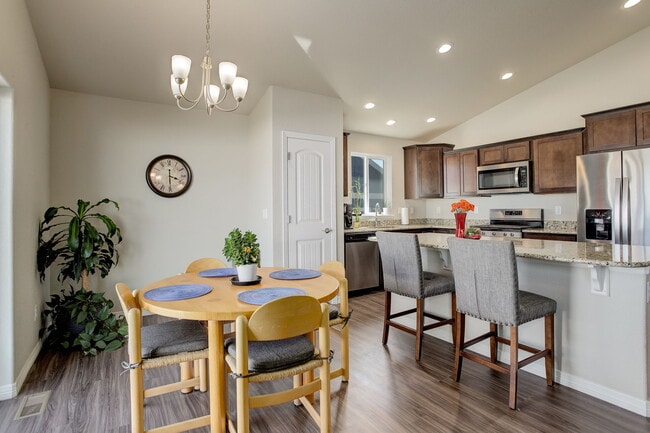 Building Photo - 4511 Longmead Dr