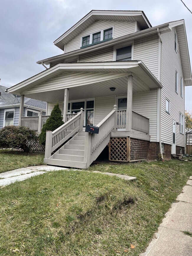 Building Photo - 4448 W. 49th Street
