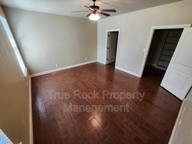 Foto del edificio - 1413 N Monte Vista St