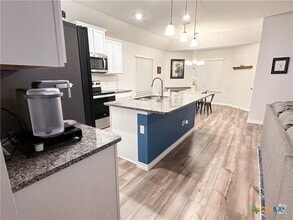 Building Photo - 6315 Matagorda Rd