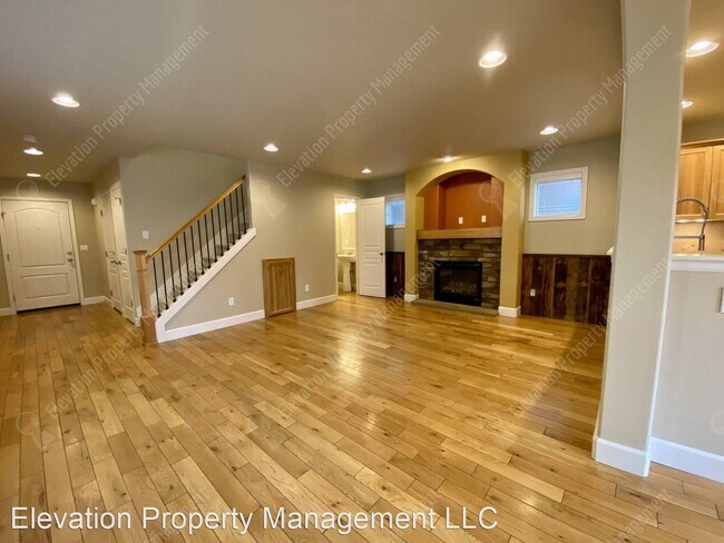 Building Photo - 3 br, 2.5 bath House - 20281 Schaeffer Drive
