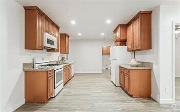Building Photo - 1114 Beryl Ave