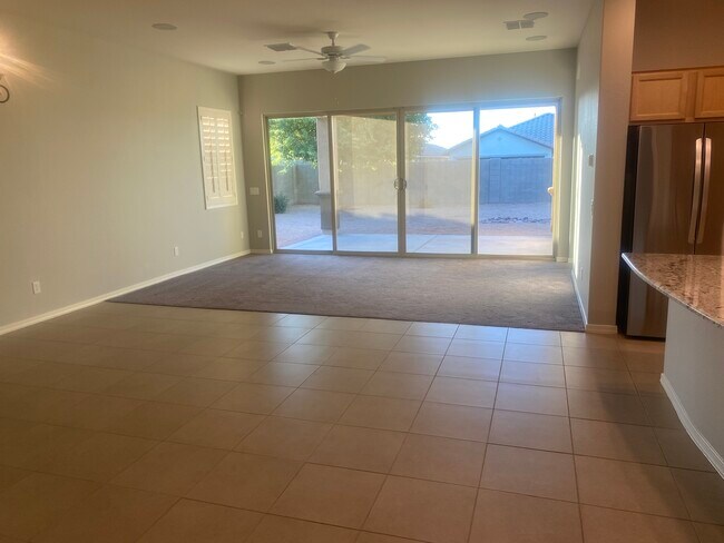 Foto del edificio - 2856 W Kanab Dr