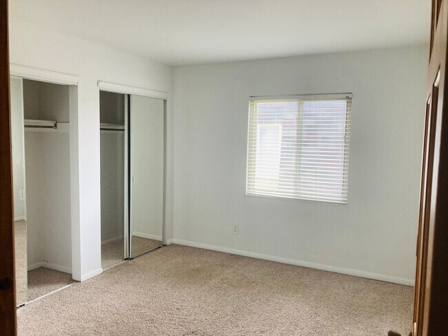 Foto del edificio - 245 E 13th Ave