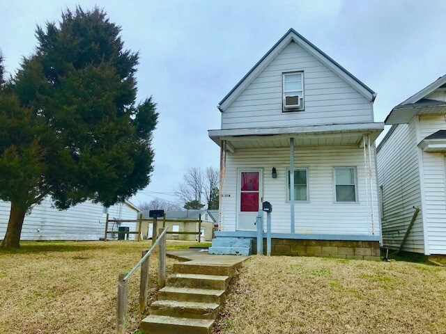 Primary Photo - 1113 N 4th Ave