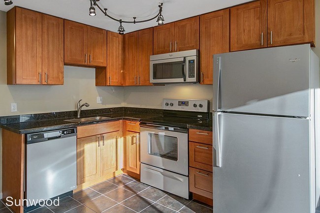 Building Photo - 320 SW 160th St